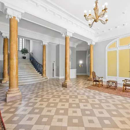 Lastoria - Au Coeur Du Centre-ville Bord De 아파트