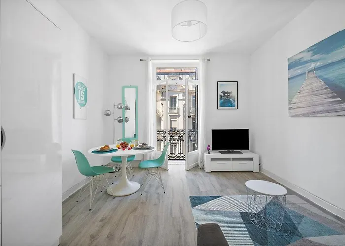 Lastoria- Au Coeur Du Centre - Bord De Mer Studio