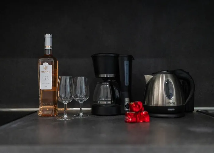 Lastoria- Au Coeur Du Centre - Bord De Mer Studio Lägenhet *